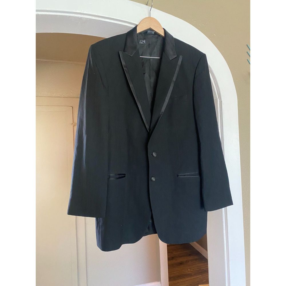 Jean Yves Black suit Jacket used 43 L